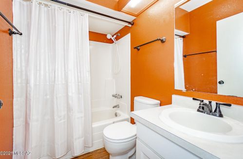 222 Cactus Loop, Green Valley AZ 85614-3113 exterior