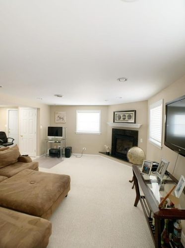 8639 Tripp Ave, Chicago IL 60652-2247 exterior