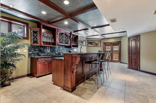 184 South St, Elmhurst IL  60126-4000 exterior