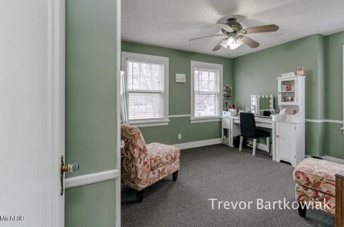 1177 Cornell Rd, Meskegon MI 49441-3833 exterior