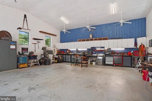 4139 Little Rd, Cardiff MD 21160-1524 exterior