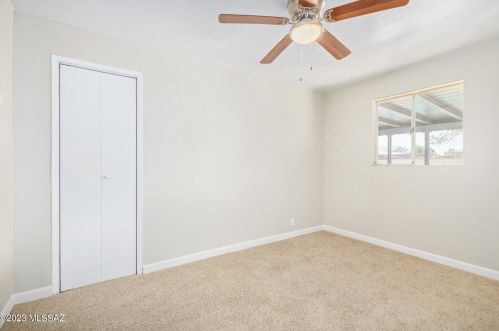 6202 28th St, Tucson AZ  85711-6808 exterior