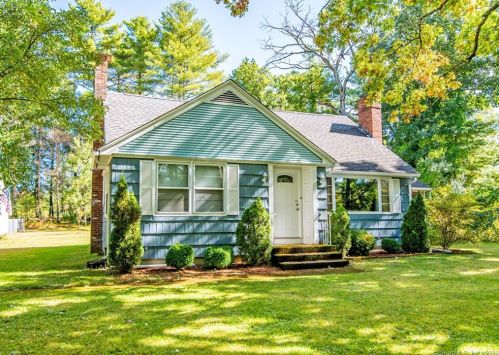 76 Ballouville Rd, Killingly CT 06241-1203 exterior