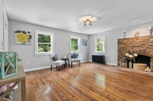 27 Lewis Blvd, Killingly CT 06239-1627 exterior