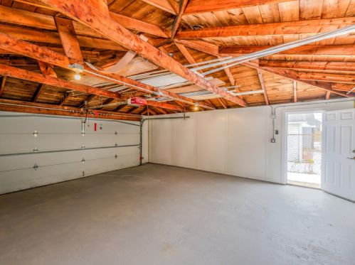 7933 Cressett Dr, Chicago IL 60707-1346 exterior