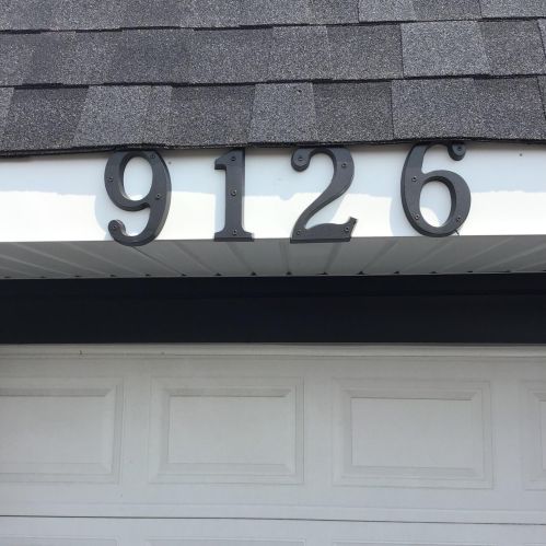 9126 Thurston Ave, Milwaukee WI  53225-2722 exterior