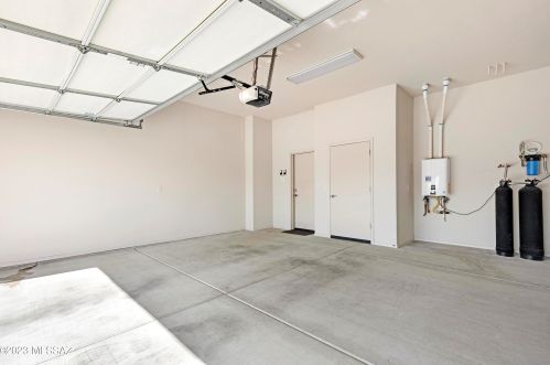 5623 Creosote Ridge Way, Tucson AZ  85747-6046 exterior