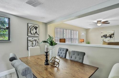 401 Floriland Ave, Tampa FL  33612-7809 exterior