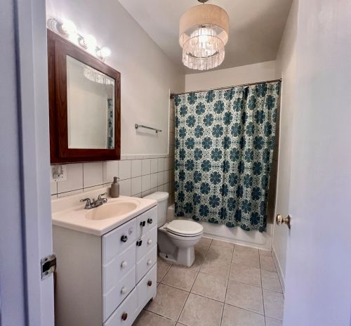 1831 Spaulding Ave, Chicago IL 60624-1536 exterior