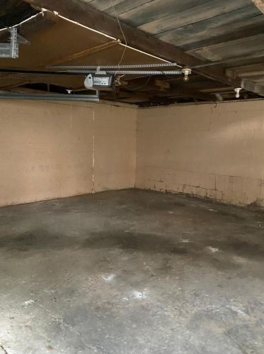 1427 81, Milwaukee WI 53222-3809 exterior