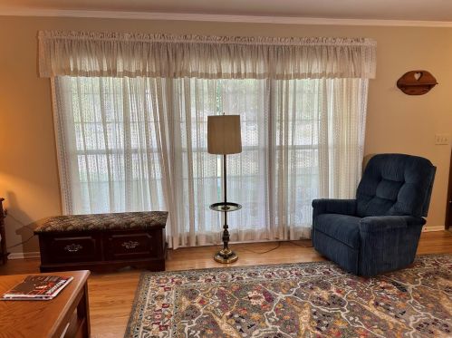 10559 Hackamore Ln, Saint Louis MO exterior