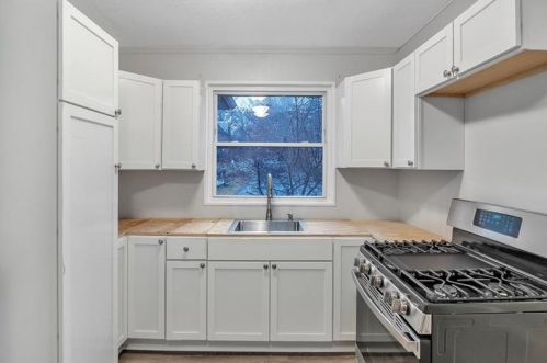 7417 Penn Ave, Pittsburgh PA  15208-2550 exterior