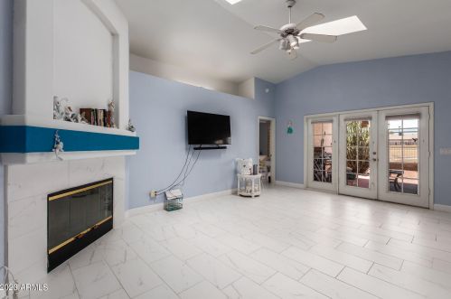 11840 44th St, Phoenix AZ  85044-2424 exterior