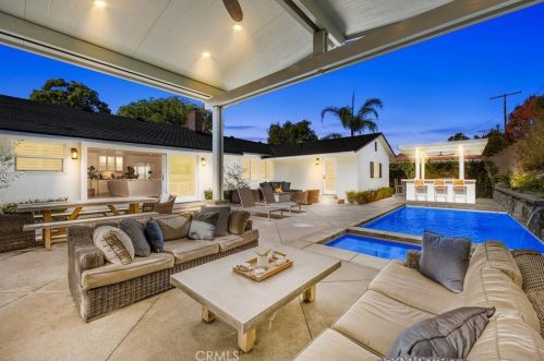 1026 Cerritos Dr, Fullerton, CA 92835-4018