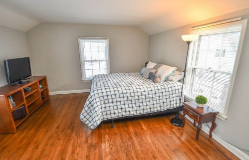 4968 Elkhart Ave, Milwaukee WI 53217-5605 exterior