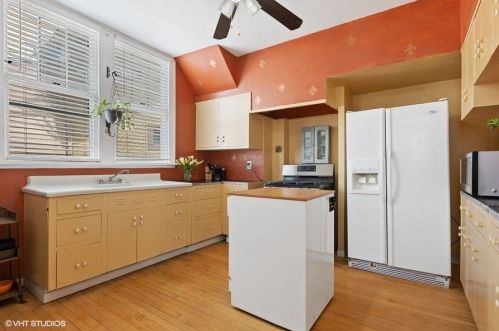 6738 Ashland Ave, Chicago IL 60643-5012 exterior