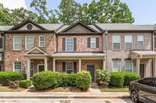 1616 Bayrose Cir, Atlanta GA  30344-1692 exterior