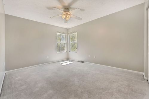 408 Larchmont Ct, Moon Twp PA  15108-9100 exterior