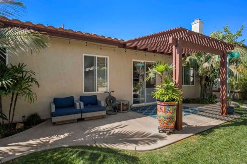 515 Paseo Burga, Chula Vista CA 91910-8069 exterior