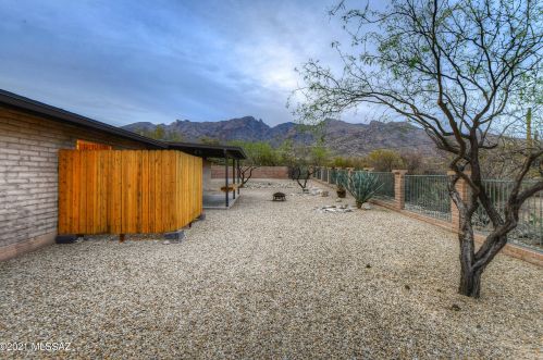 6472 Burro Creek Pl, Tucson AZ  85718-2302 exterior