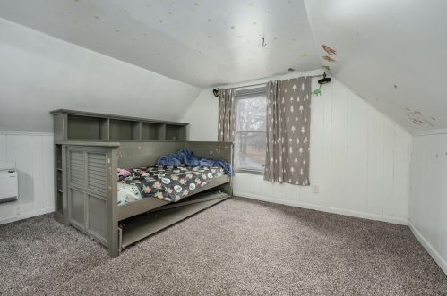 8601 Almena Dr, Kalamazoo MI  49009-9310 exterior