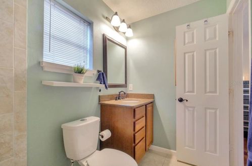 3616 Falling Leaf Ln, Orlando FL 32810-2268 exterior