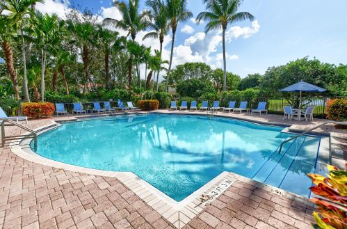 7309 Briella Dr, Boynton Beach FL 33437-3768 exterior