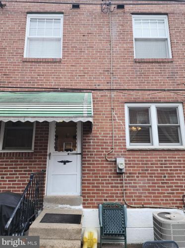 1822 28 St, Philadelphia PA 19145-2522 exterior