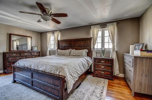 250 Cascade Rd, Pittsburgh PA 15221-4464 exterior