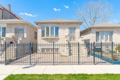 3356 Morgan St, Chicago, IL 60608-6722