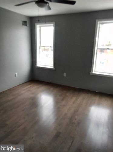 5917 21 St, Philadelphia PA 19138-2921 exterior