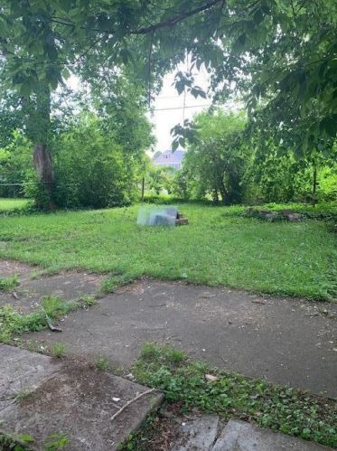 1220 21st St, Milwaukee WI  53205-2403 exterior