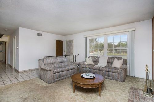 1849 Rolling Hl Dr, Fullerton CA 92835-2250 exterior