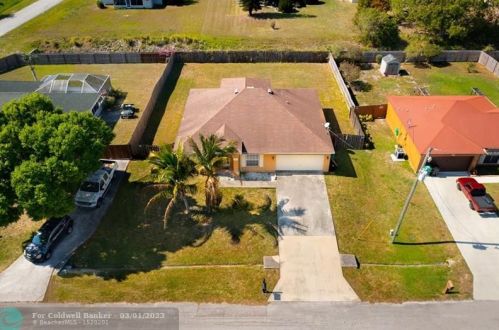 506 Sagamore Ter, Fort Pierce, FL 34983-8665