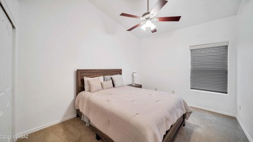 4977 Louis River Way, Tucson AZ  85718-4756 exterior