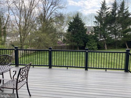 7205 Elizabeth Dr, Mc Lean, VA 22101-2626