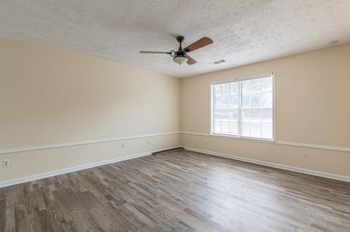 6100 Leverett Dr, Lithonia GA  30038-4249 exterior