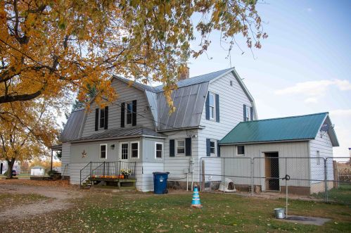 10300 18 Mile Rd, Cedar Springs MI 49319-9746 exterior