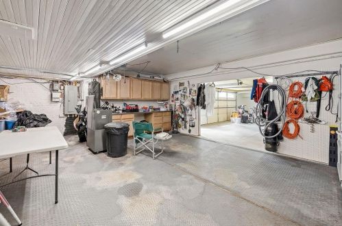 1647 Riverside Dr, Gainesville GA 30501-1837 exterior