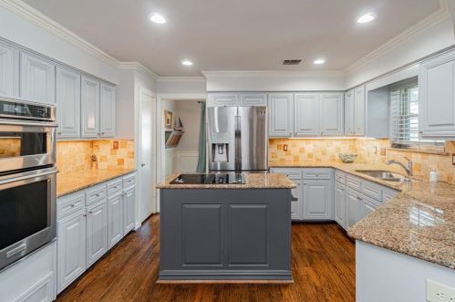 5801 Buffridge Trl, Dallas TX  75252-2331 exterior