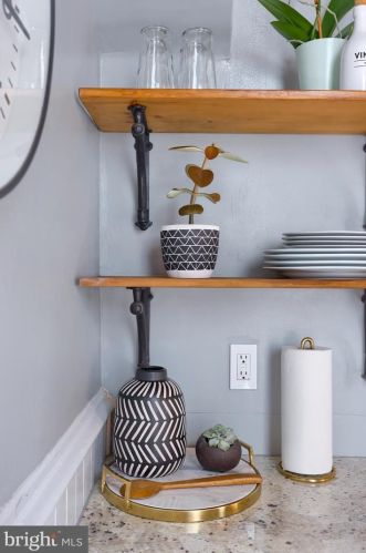 564 Plum St, Lancaster PA 17602-2349 exterior