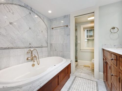 306 Concord Pl, Chicago IL 60639-4524 exterior