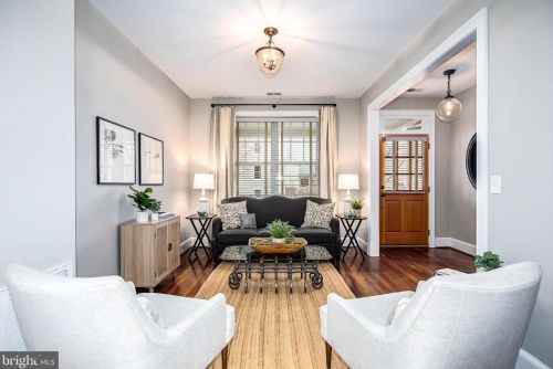 1448 D St, Washington DC  20002-5402 exterior