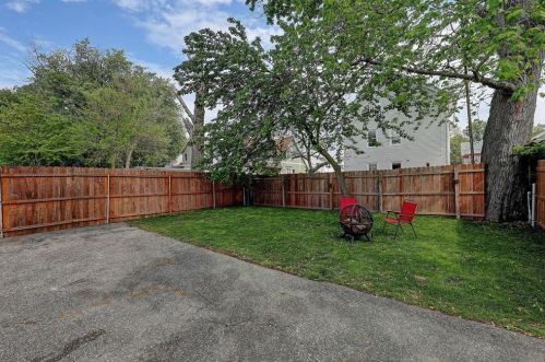 15 Armington Ave, Providence RI  02908-5202 exterior