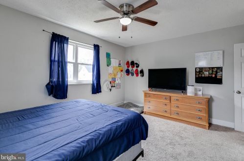 122 Chippewa Trl, Browns Mills NJ 08015-6458 exterior