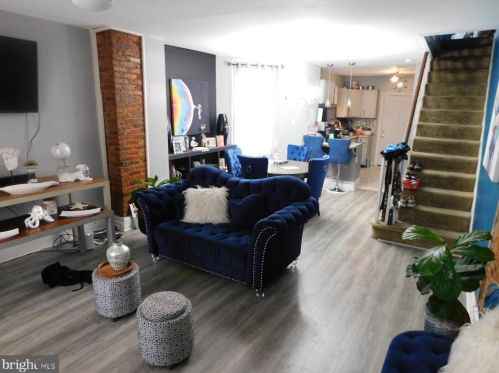 5313 Grays Ave, Philadelphia PA 19143-5820 exterior