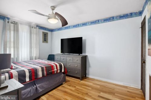 2204 Longshore Ave, Philadelphia PA 19149-1911 exterior