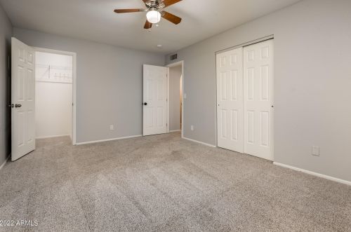 812 Eugie Ave, Phoenix AZ 85022-4952 exterior