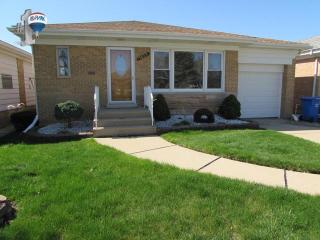 7609 Ainslie St, Chicago IL  60706-3347 exterior