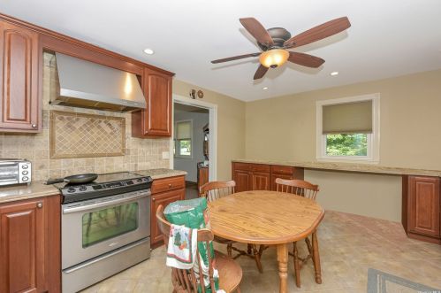 2926 Ocean Ave, Hauppauge NY 11779-5024 exterior